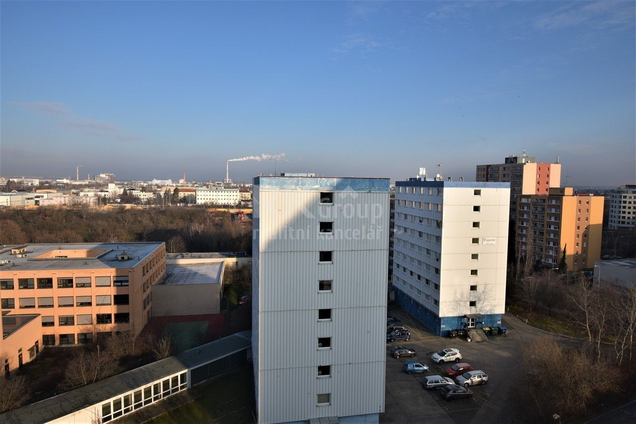 Pronájem byt 1+kk - Horolezecká, Praha, 31 m² - 5