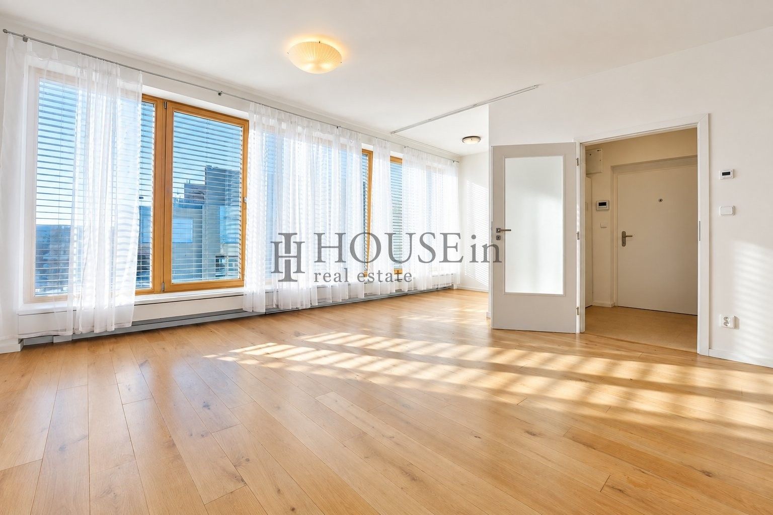 3+kk, Na vysoké I, Praha, 98 m² - 1