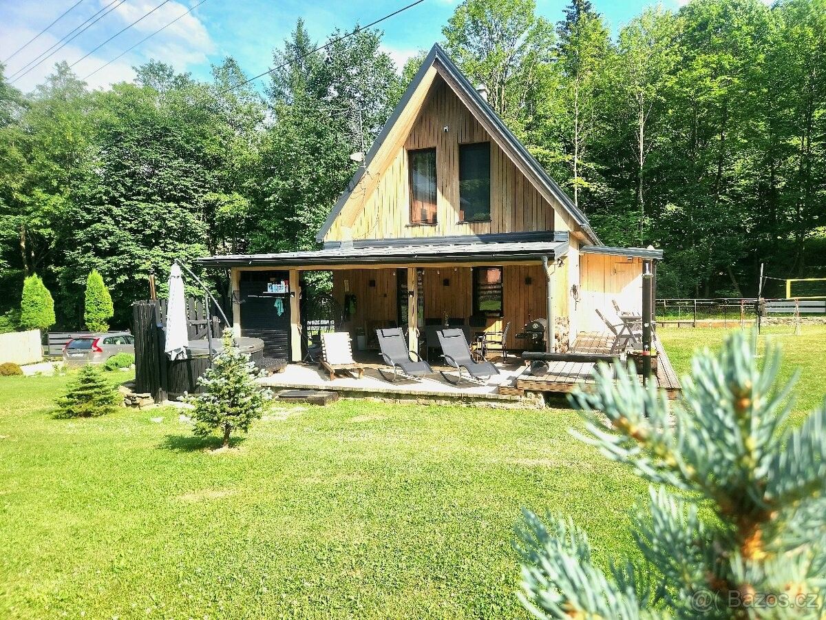 Chaty, 987 65, Slovensko - 2