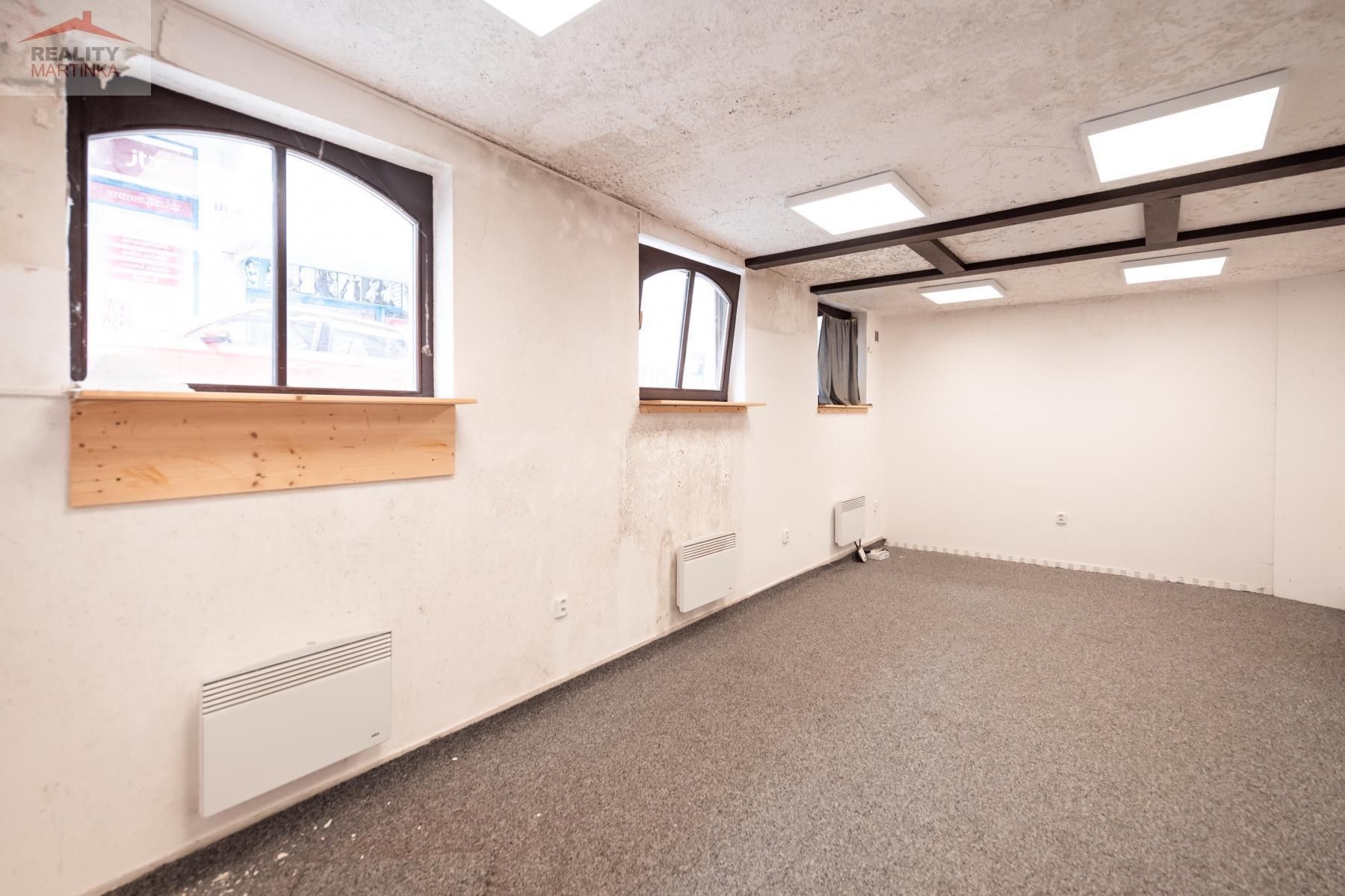 Pronájem obchodní prostory - Mostní, Valašské Meziříčí, 44 m²