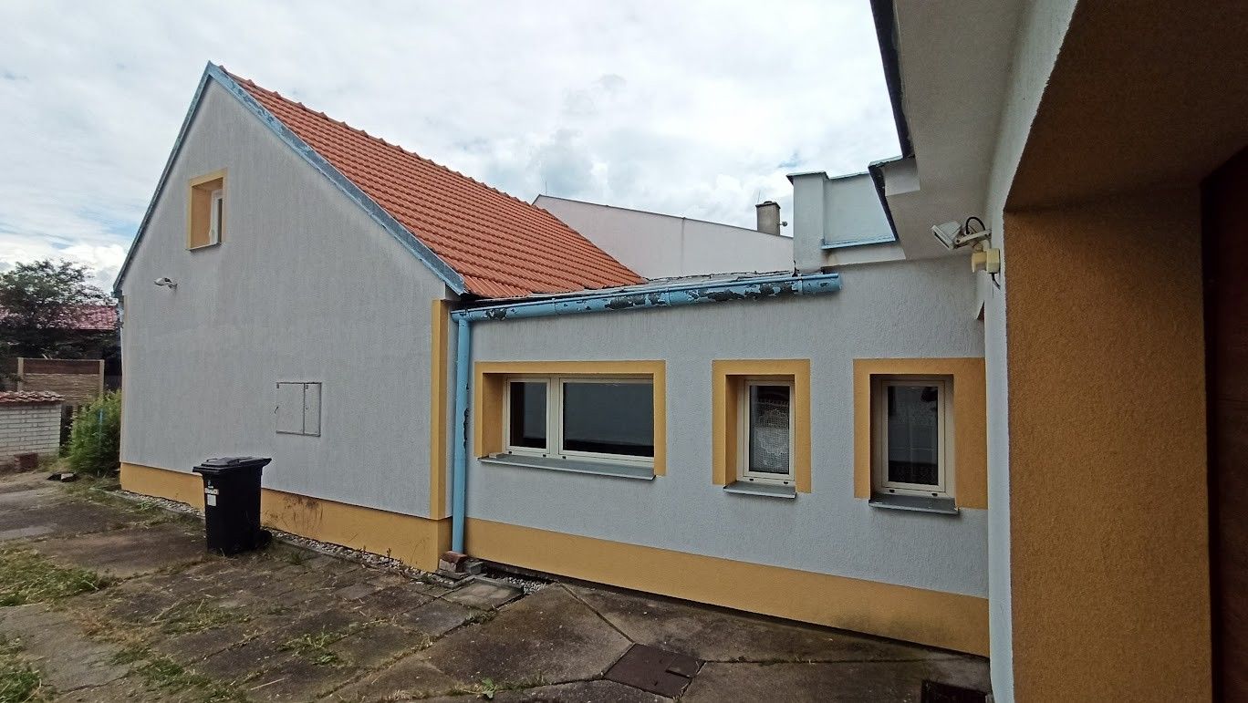 Rodinné domy, Pod Hájem, Vroutek, 149 m²