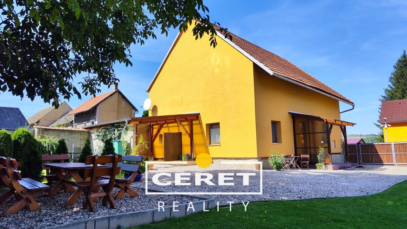 Prodej rodinný dům - Vinařice, 90 m²