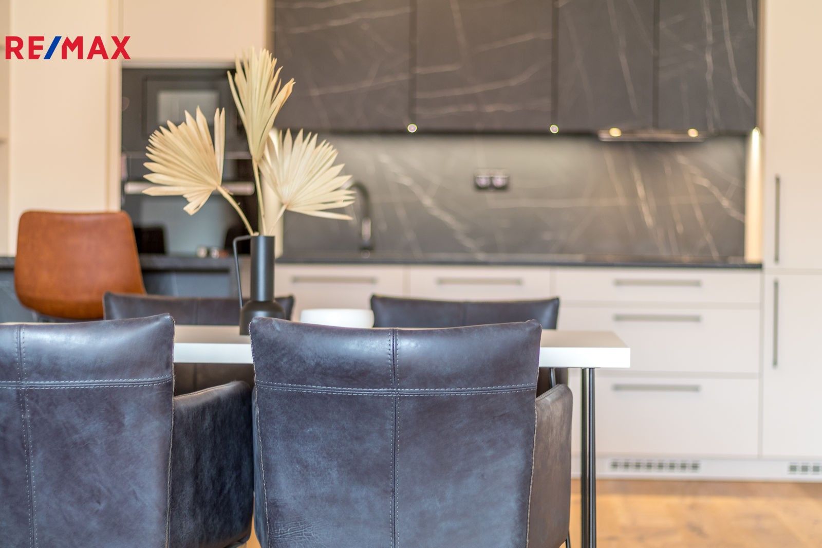 Pronájem byt 2+kk - Křižíkova, Praha, 79 m²