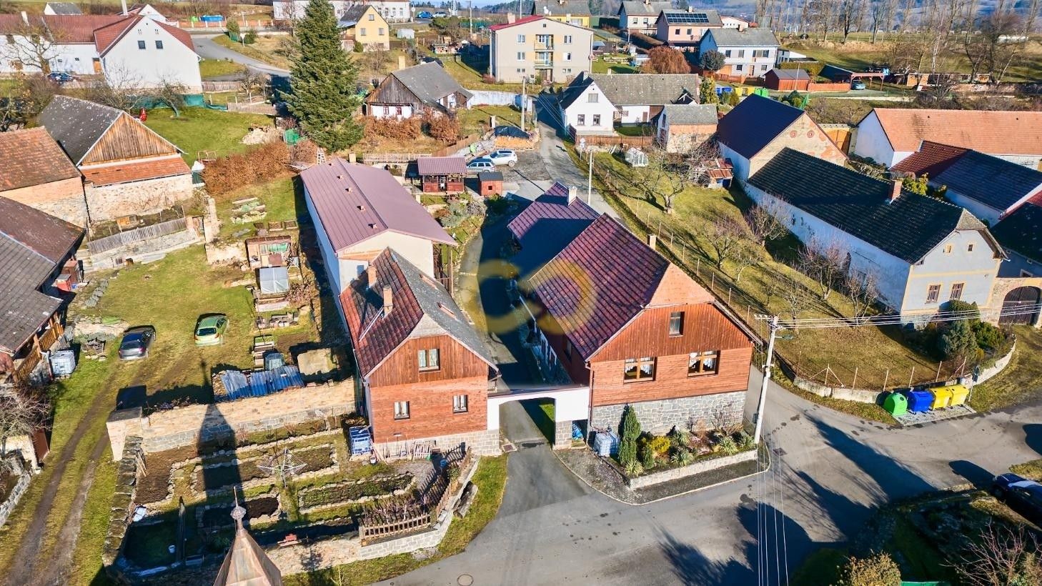 Ubytovací zařízení, Hoslovice, 468 m²