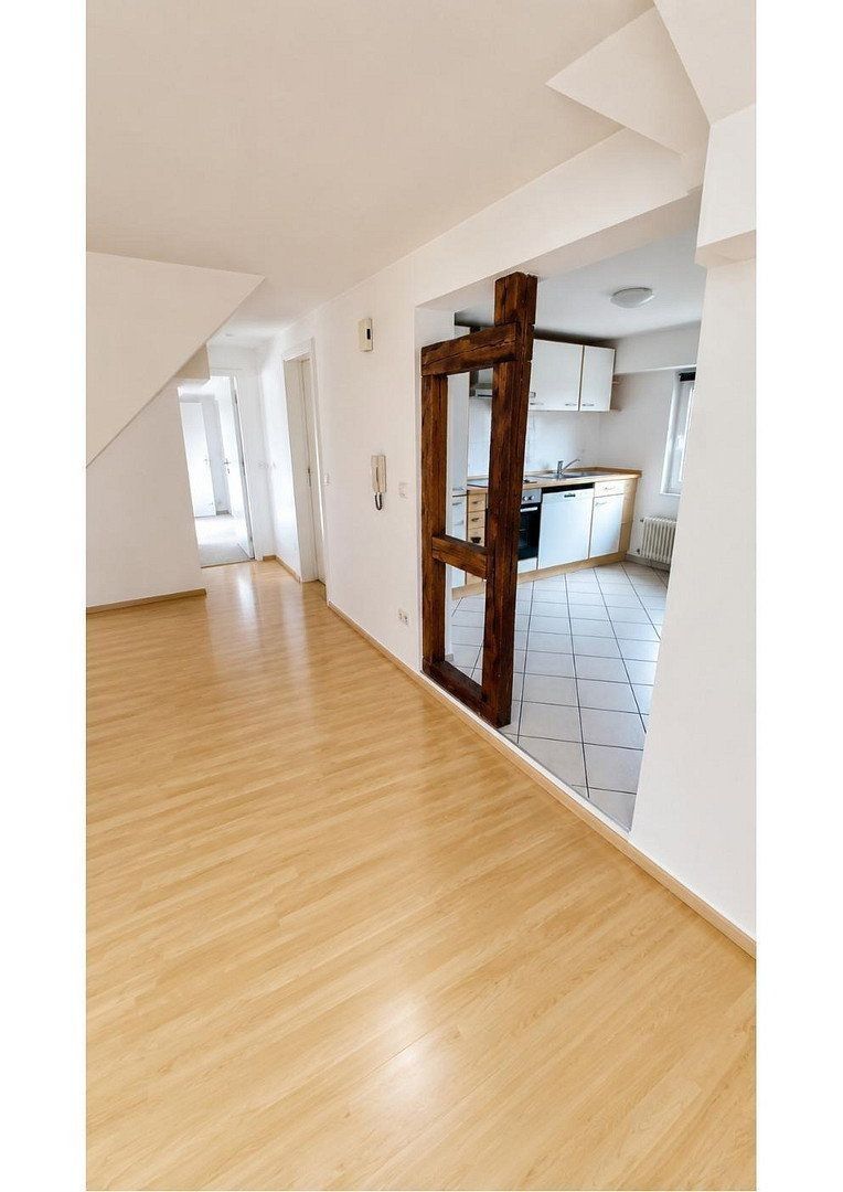 Byt 2+kk · 80 m² · Kreuzgasse 24, , Hessen - 3