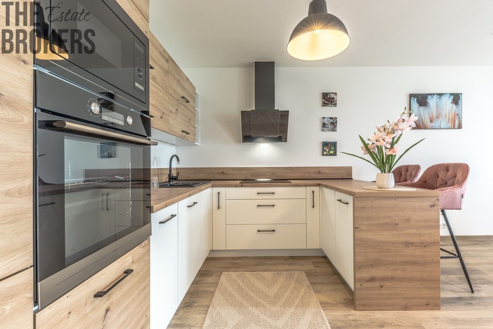 Prodej byt 3+kk - Antonína Balšánka 1617, Český Brod, 96 m² - 2
