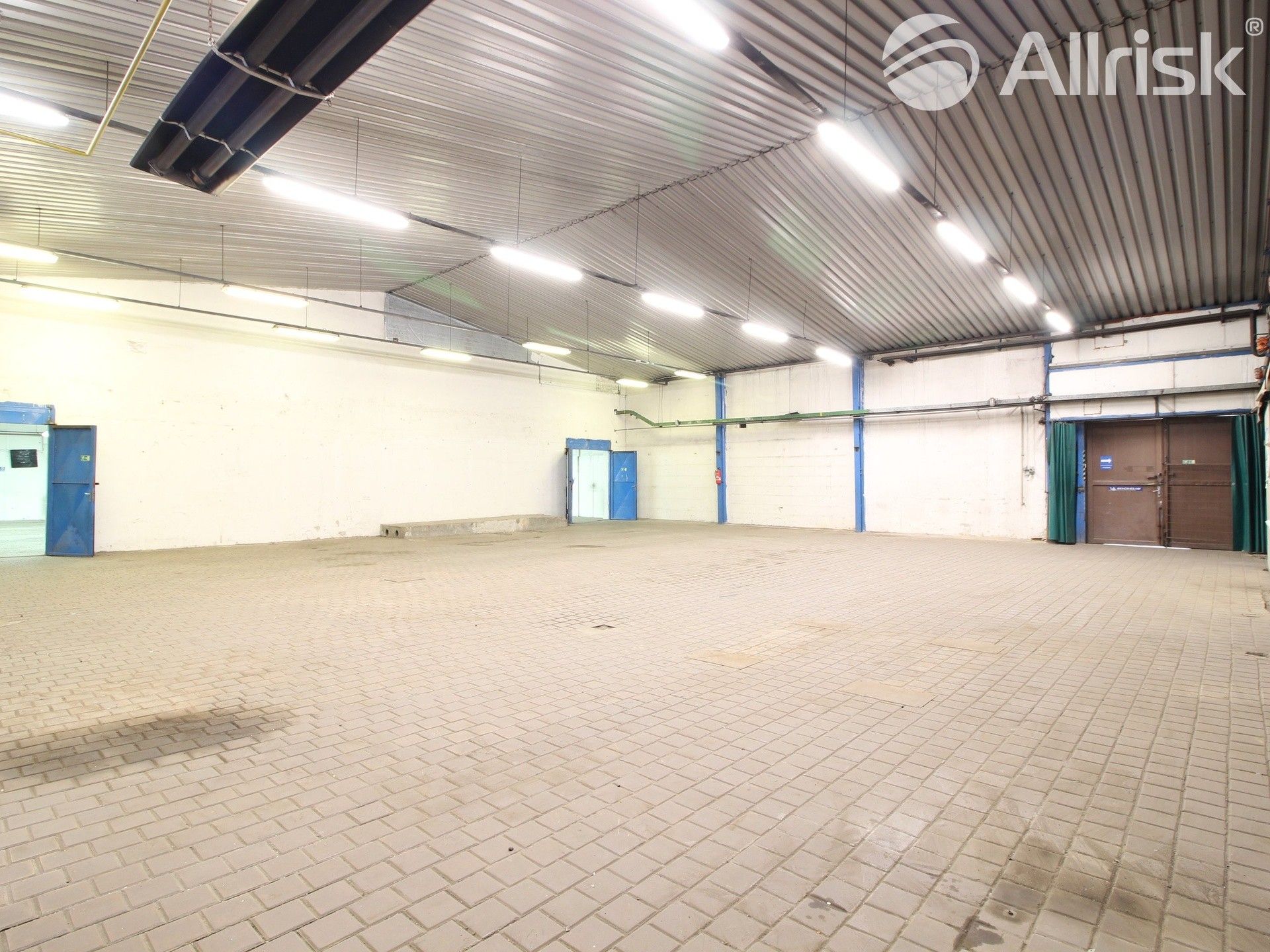 Sklady, Brno, 820 m²