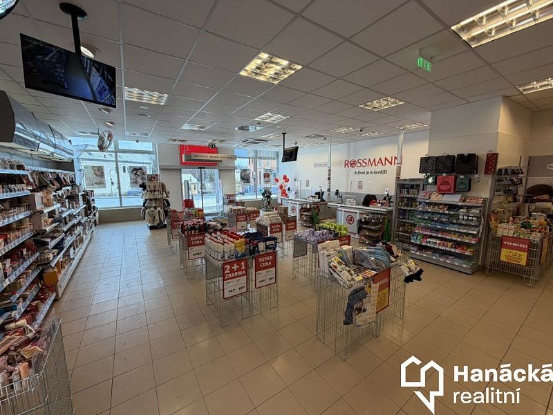 Obchodní prostory · 468 m² · Hranice, okres Přerov, Olomoucký kraj - 3