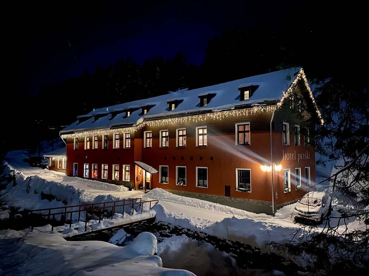 Chaty, Strážné - Strážné, Královéhradecký kraj - 1