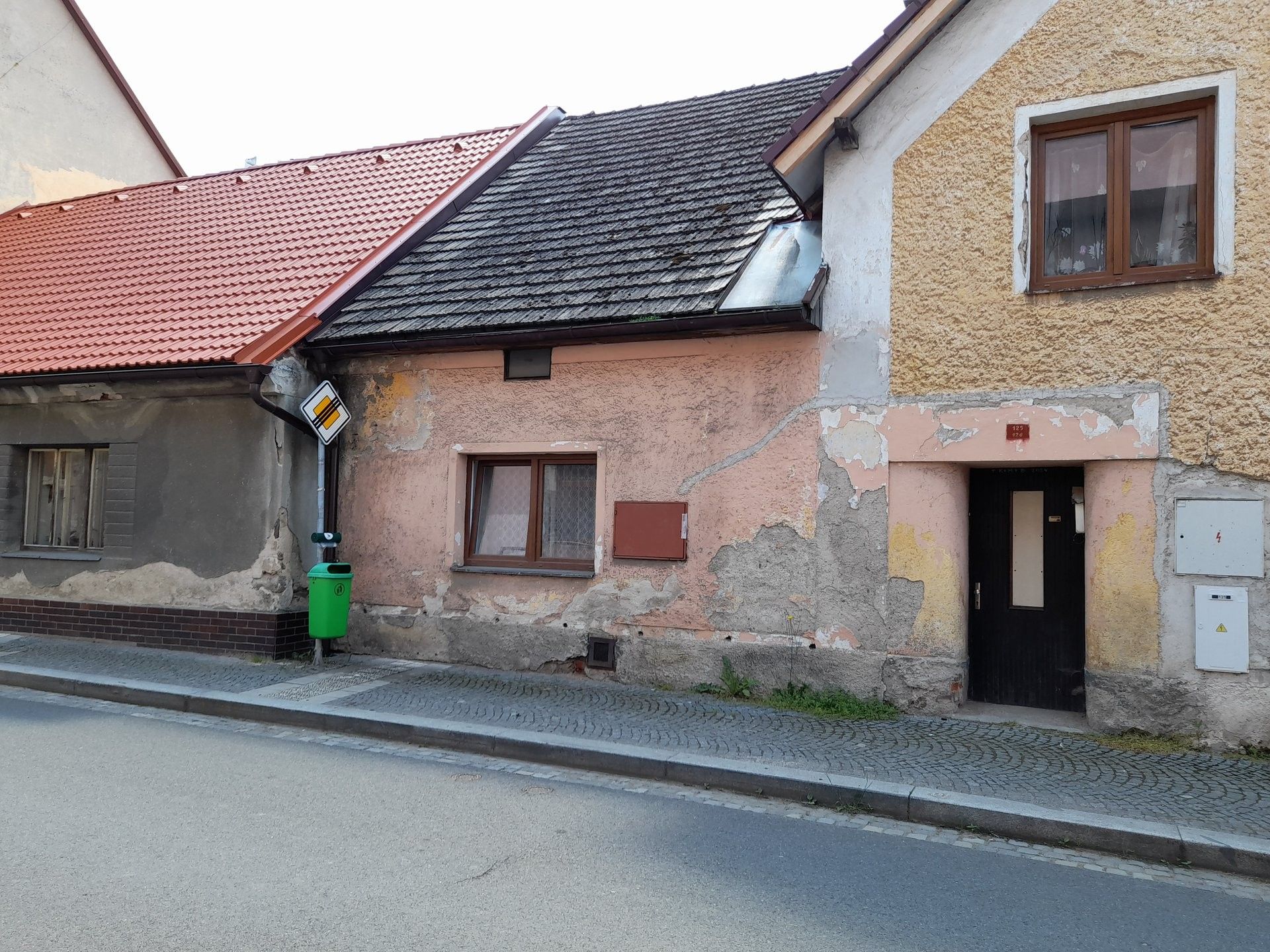 Prodej rodinný dům - Kolinec, 120 m²