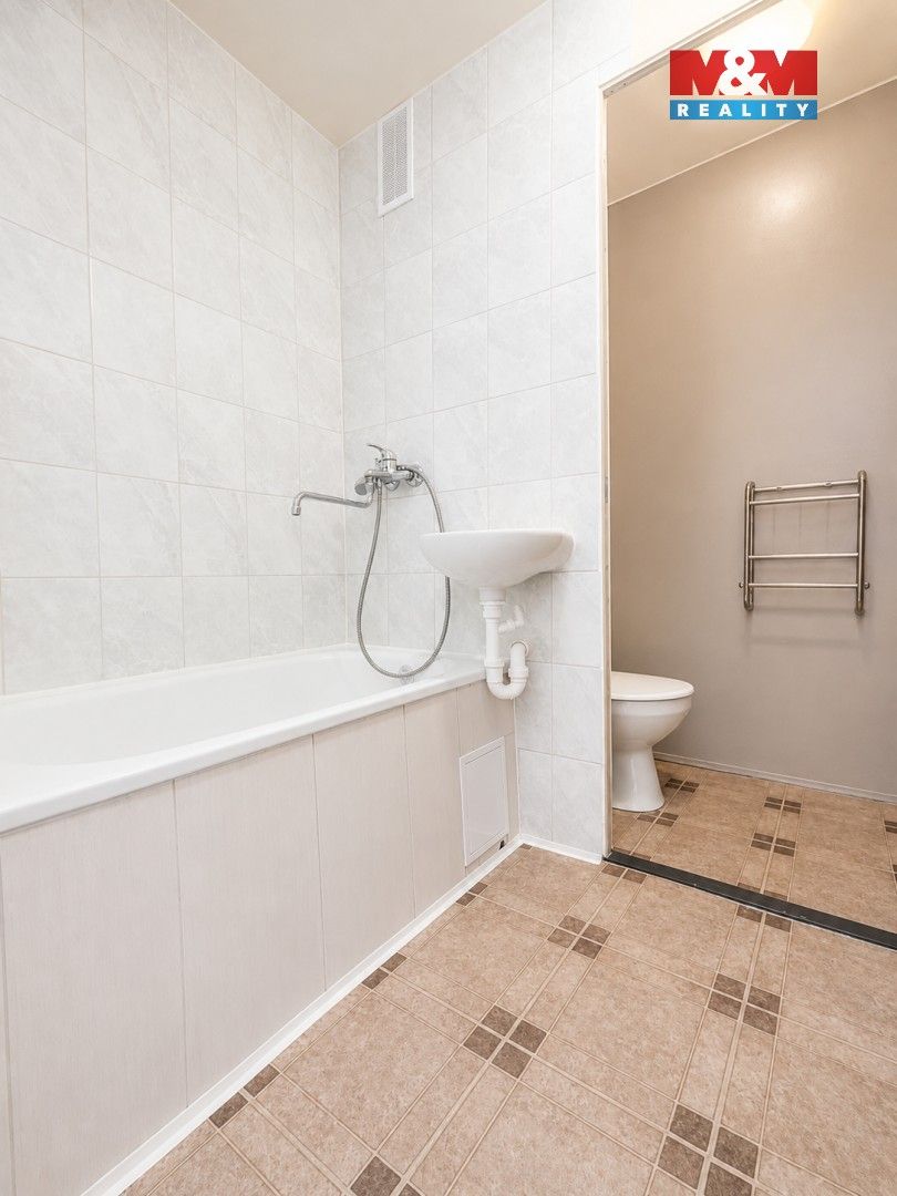 Byt 1+1 · 35 m² · Jiráskovo náměstí, Postoloprty - 4