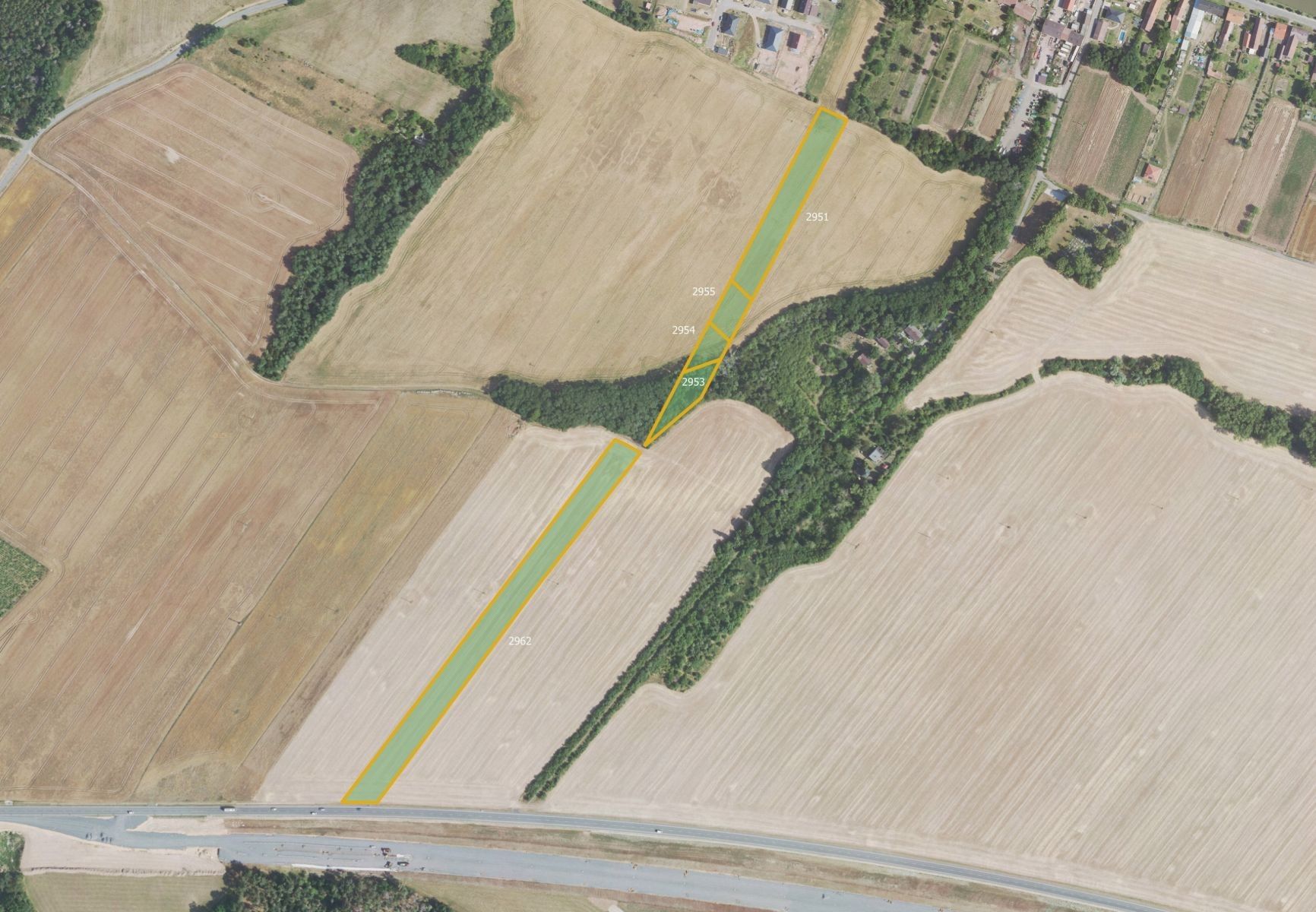 Zemědělské pozemky, Nesuchyně