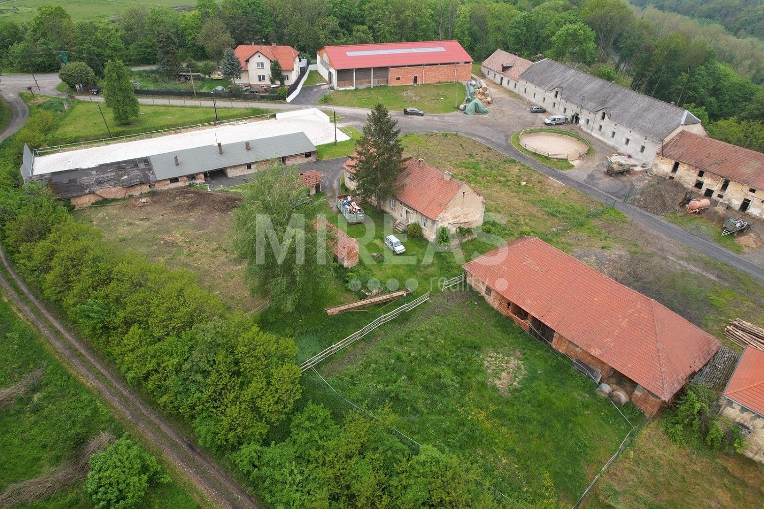 Zemědělské objekty, Strenice, okres Mladá Boleslav, 250 m² - 1