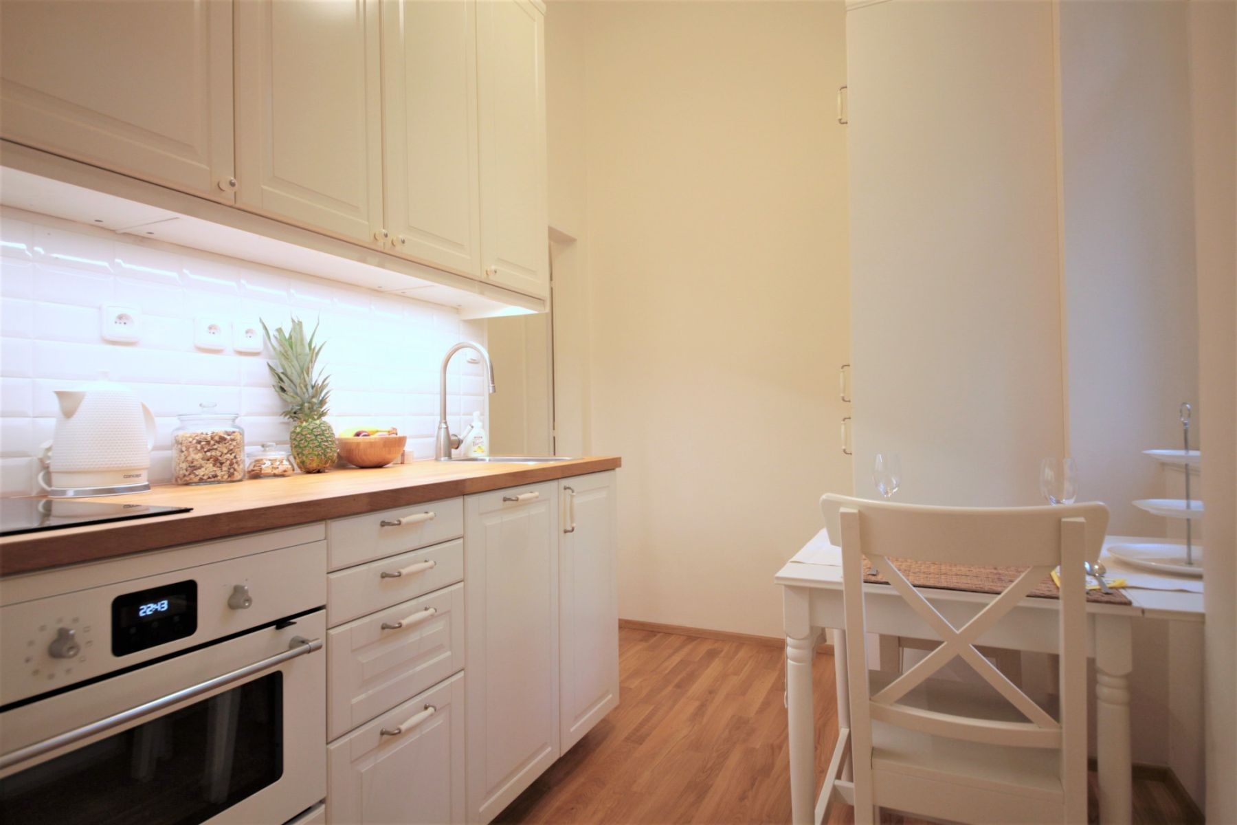 Pronájem byt - Březinova, Praha - Karlín, 30 m² - 5