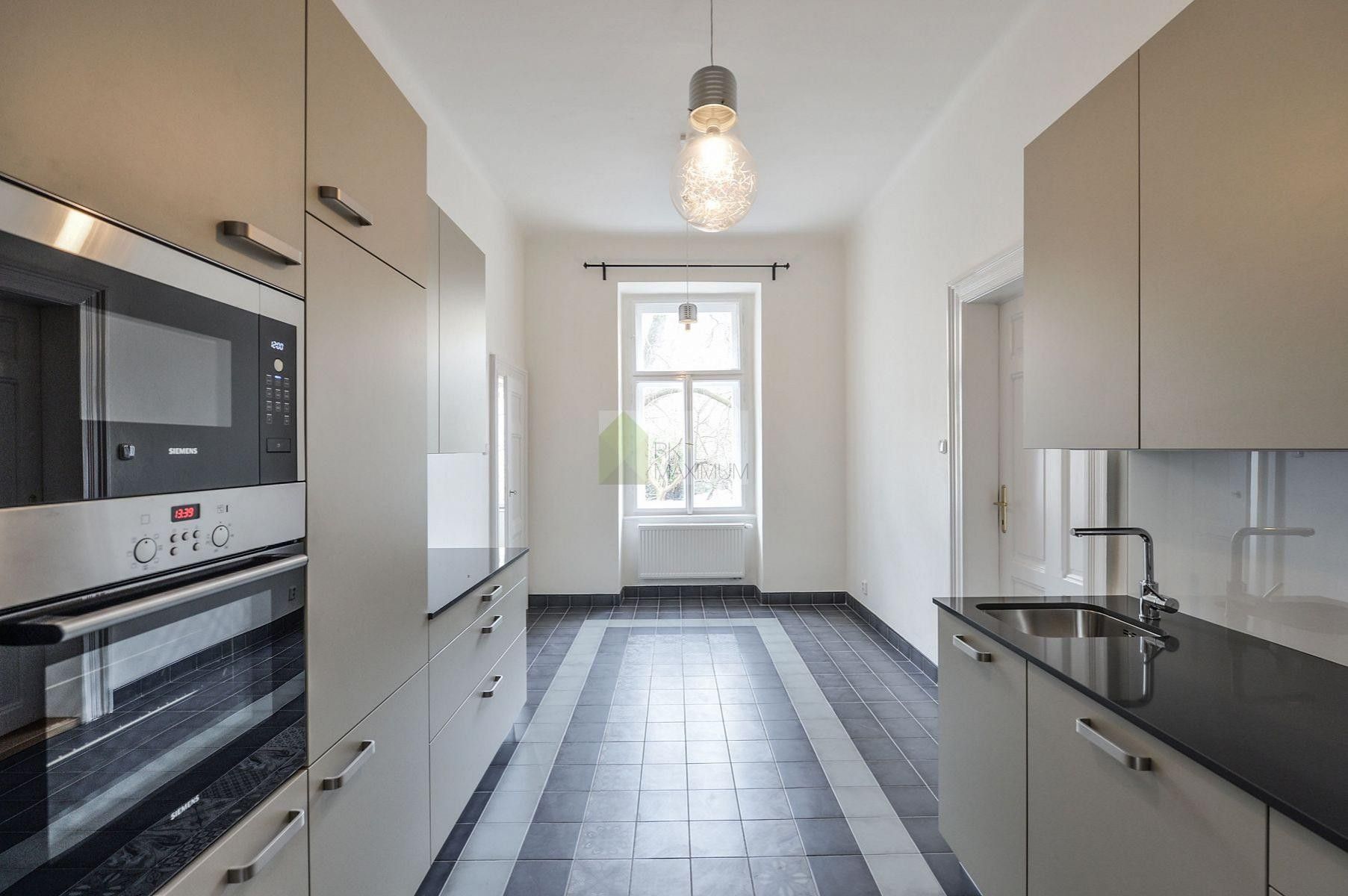 3+1, Polská, Praha, 100 m²