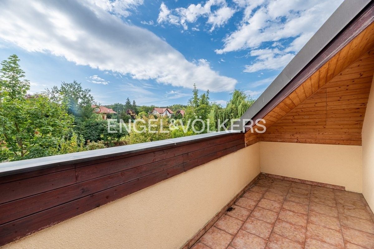 Rodinné domy, U lip 651, Praha Lipence, 288 m² - 2