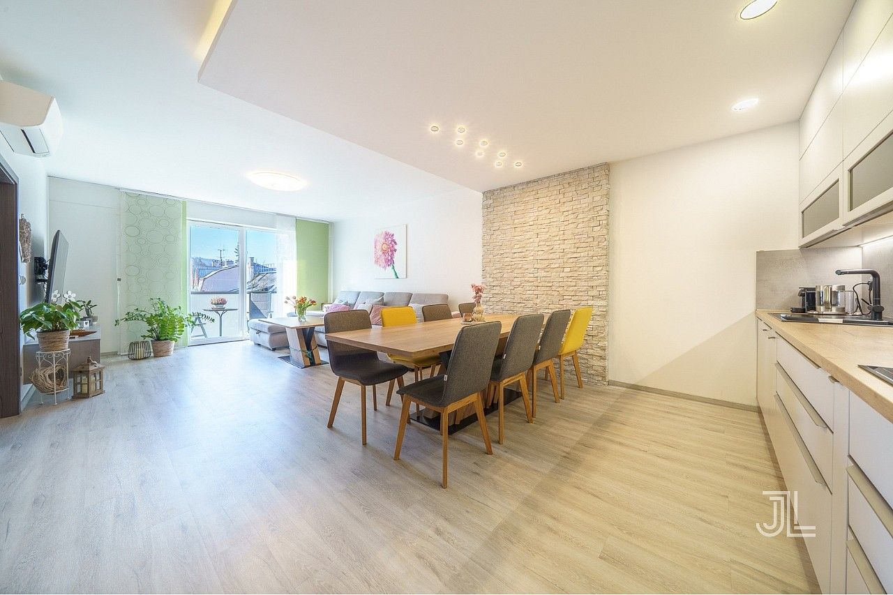 Byt 5+kk · 120 m² · Karlovy Vary, Karlovarský kraj - 4