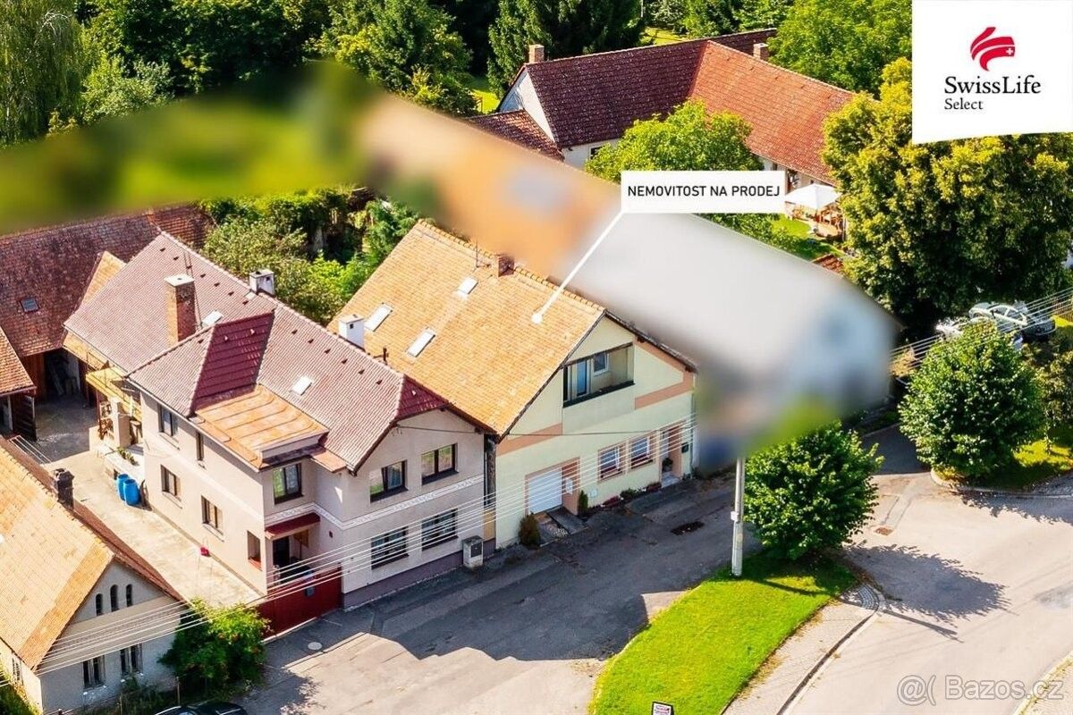 Rodinné domy, Chroustovice, 538 63