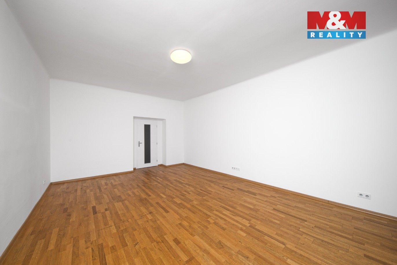 Byt 3+1 · 119 m² · Vinohradská, Praha - 4