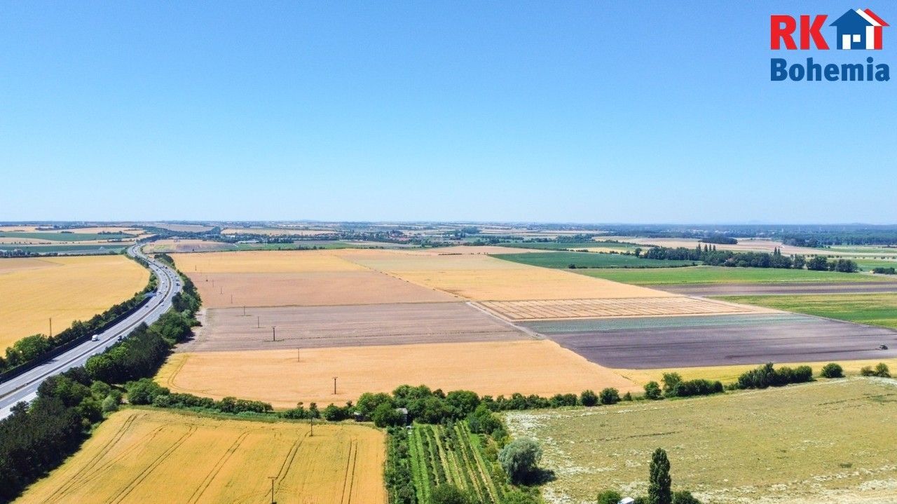 Prodej zemědělský pozemek - Starý Vestec, 13 478 m²