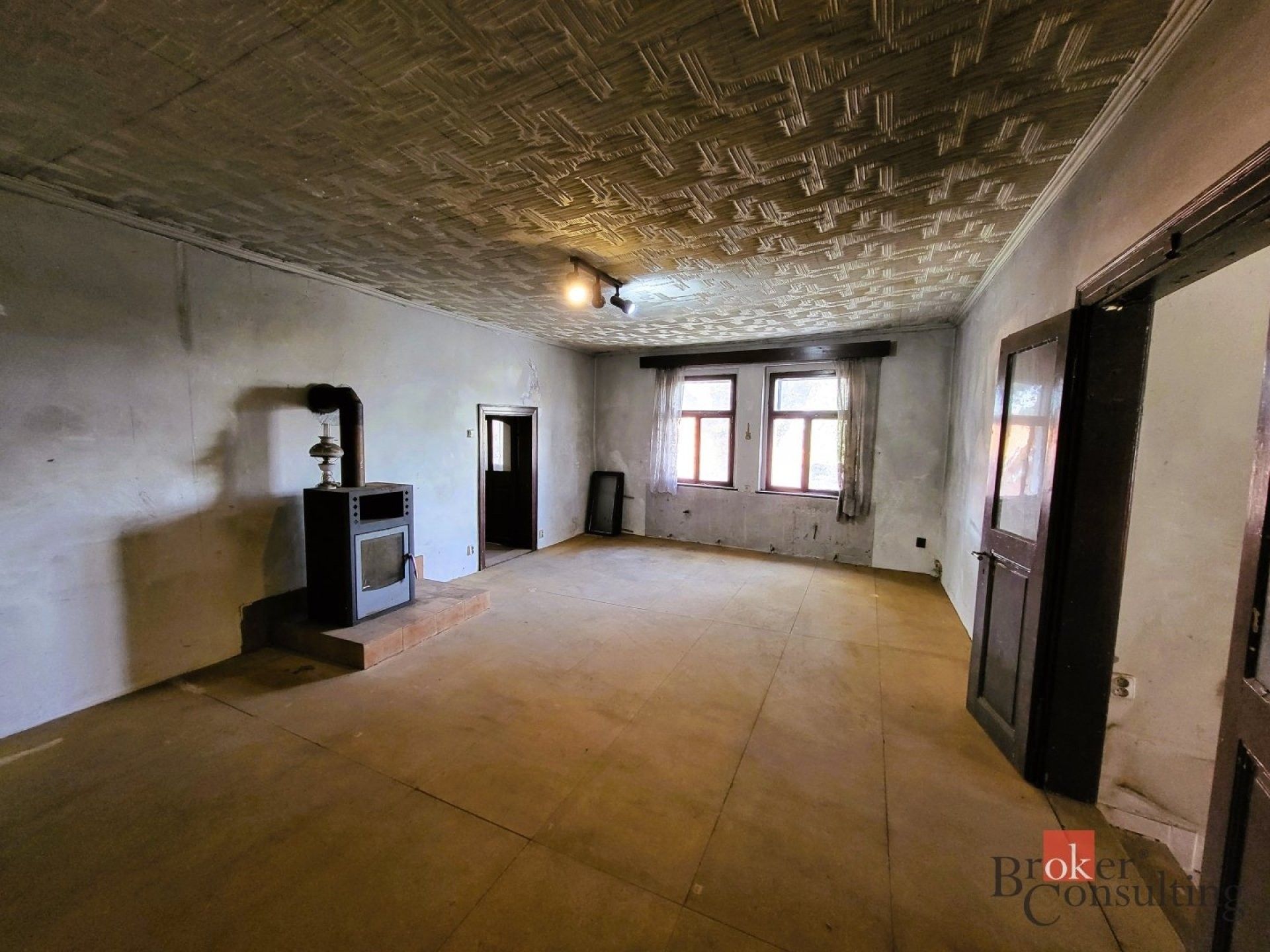 Prodej rodinný dům - Chlumčany Vlčí, 220 m² - 5