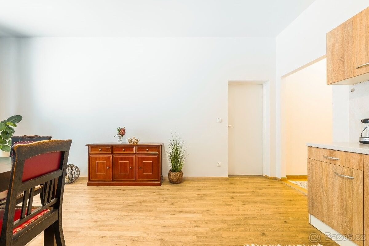 Pronájem byt - Ivanovice na Hané, 683 23