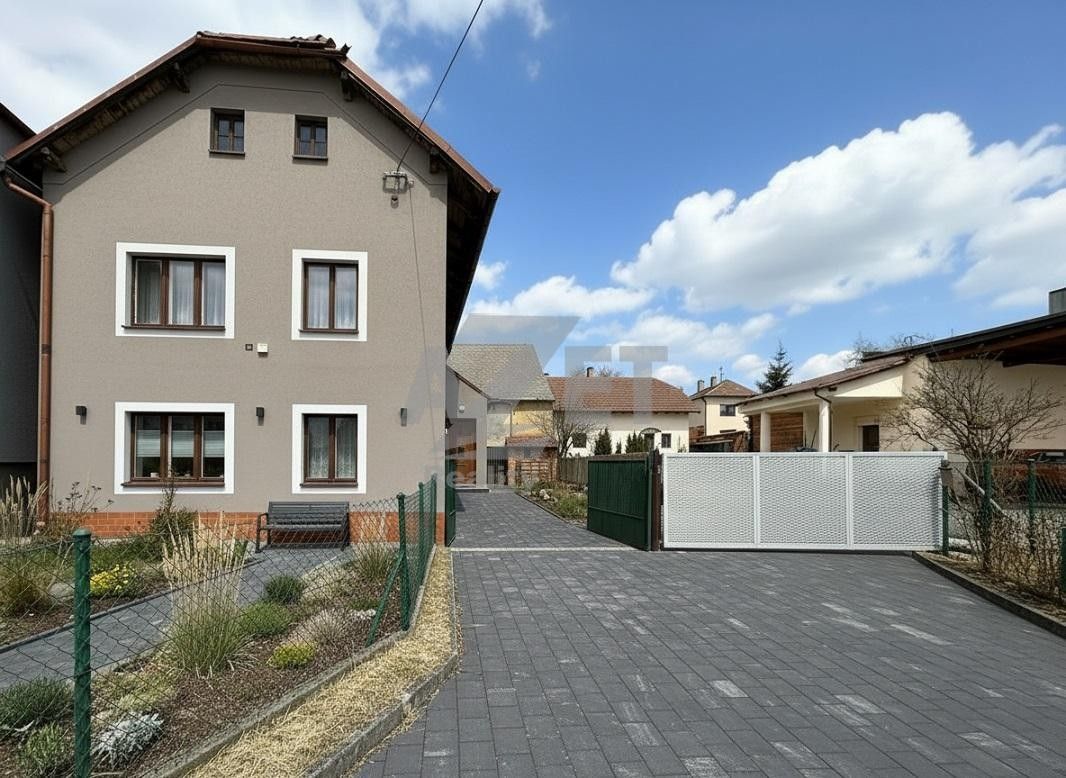 Prodej rodinný dům - Štěpánkovice, 180 m²