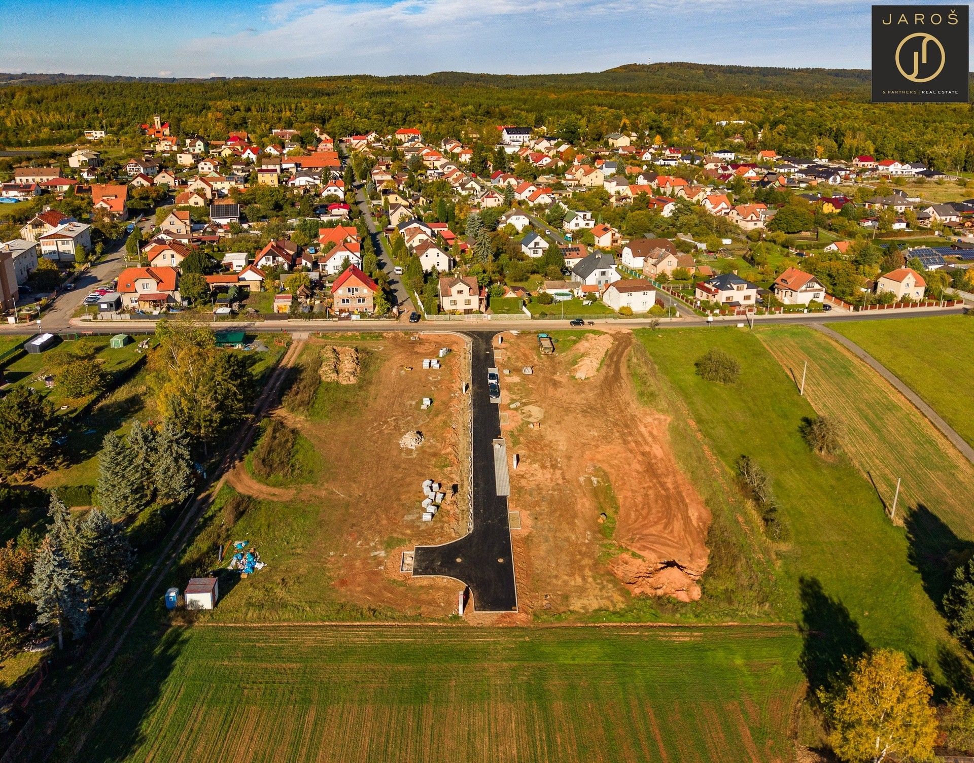 Pozemky pro bydlení, Lužná - 2
