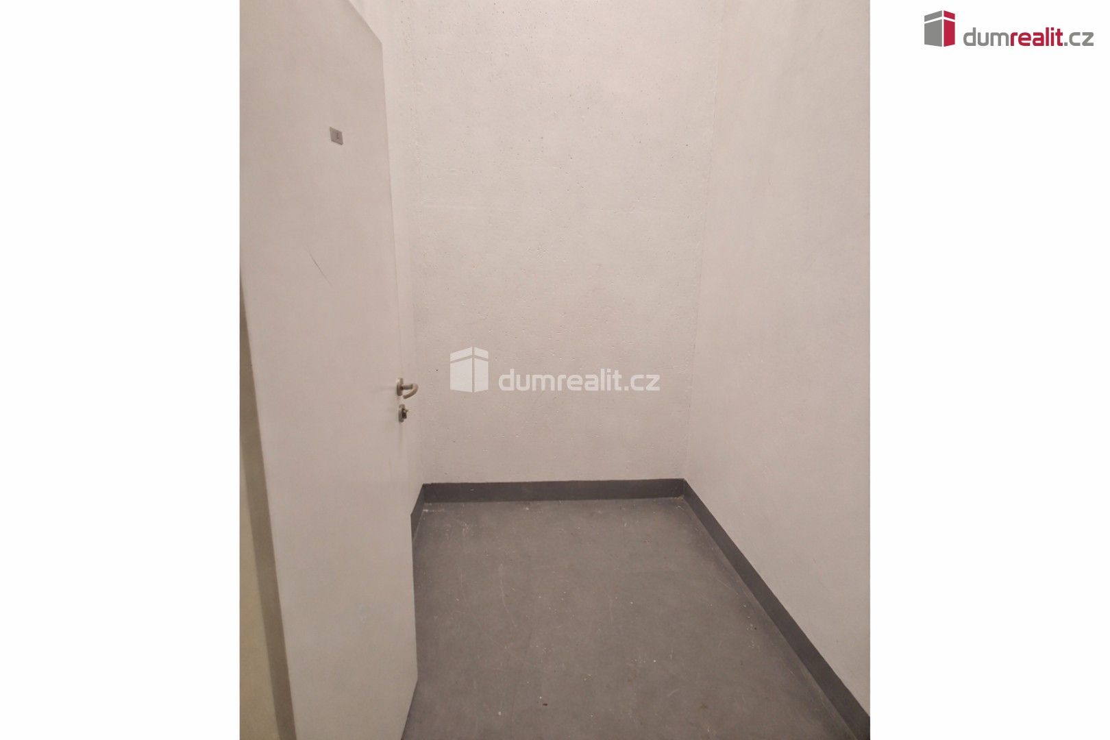 Garáže, Pitterova, Praha, 3 m²