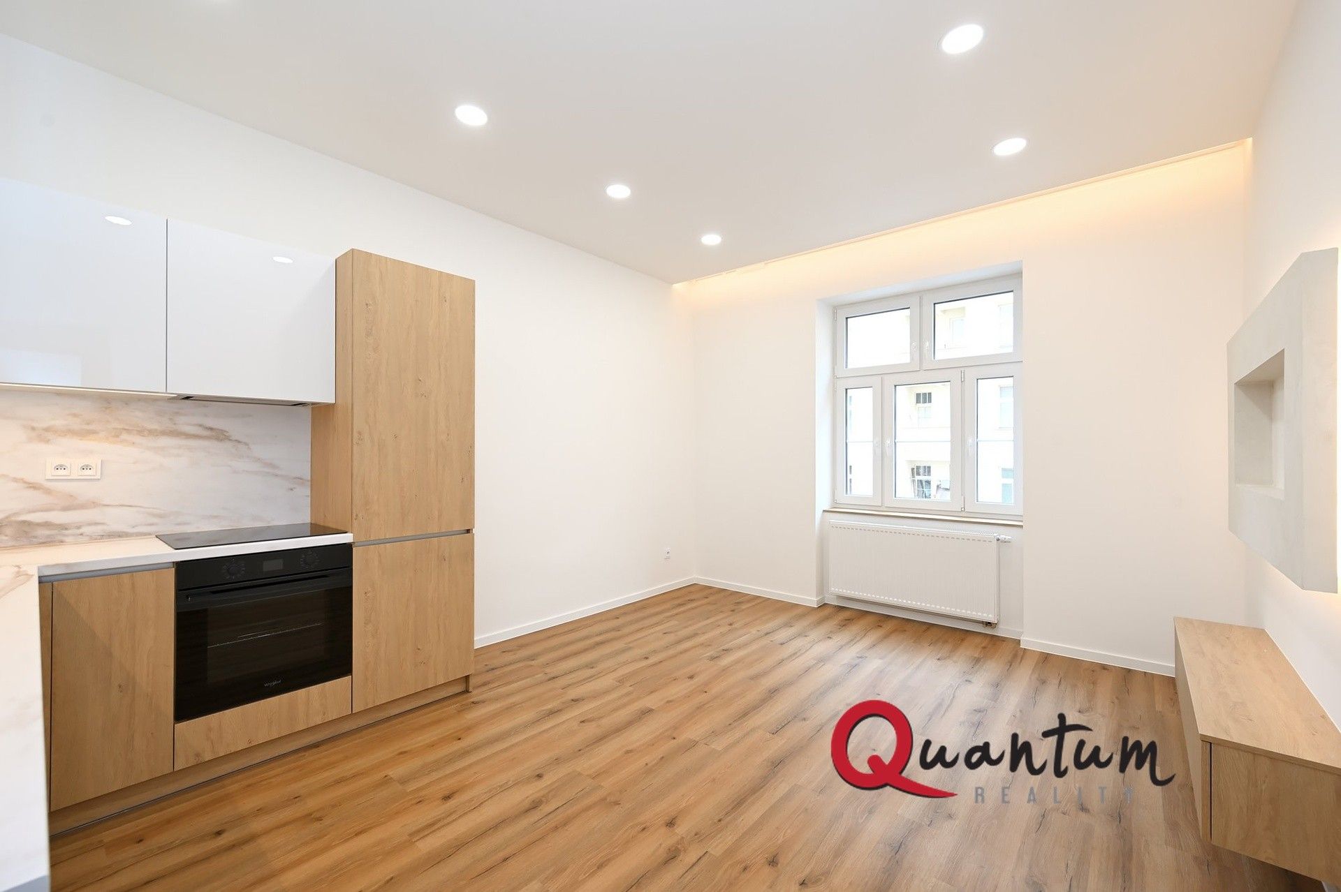Pronájem byt 2+kk - Zelenky-Hajského 1572, Praha Žižkov, 40 m² - 5