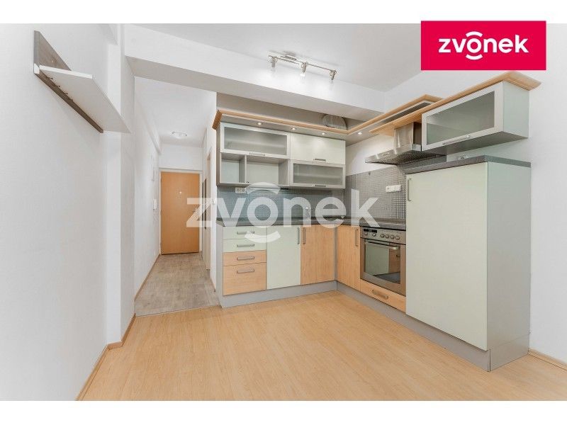 Prodej byt 1+kk - Podlesí II, Zlín, 27 m²