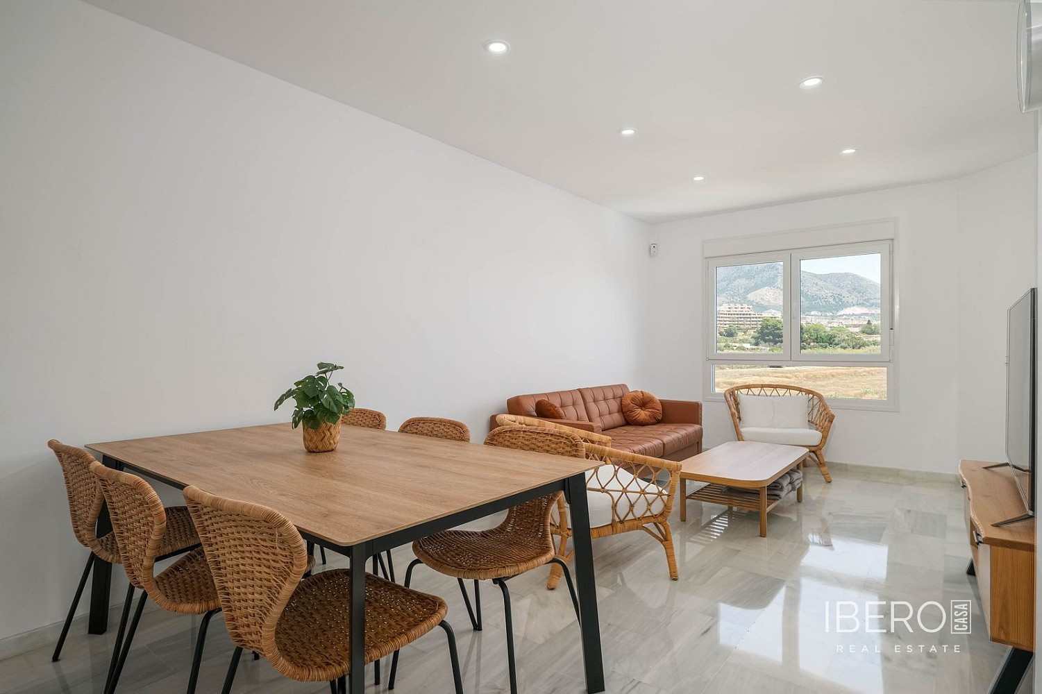 4+kk, Los Boliches, Španělsko, 90 m² - 2