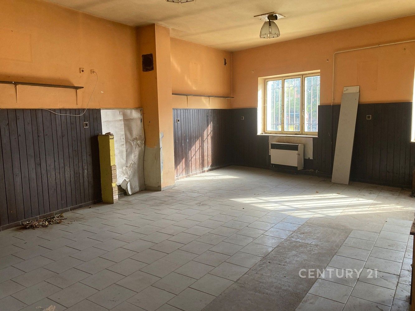 Restaurace, Hrušovany u Brna, okres Brno-venkov, Jihomoravský kraj, 200 m² - 1
