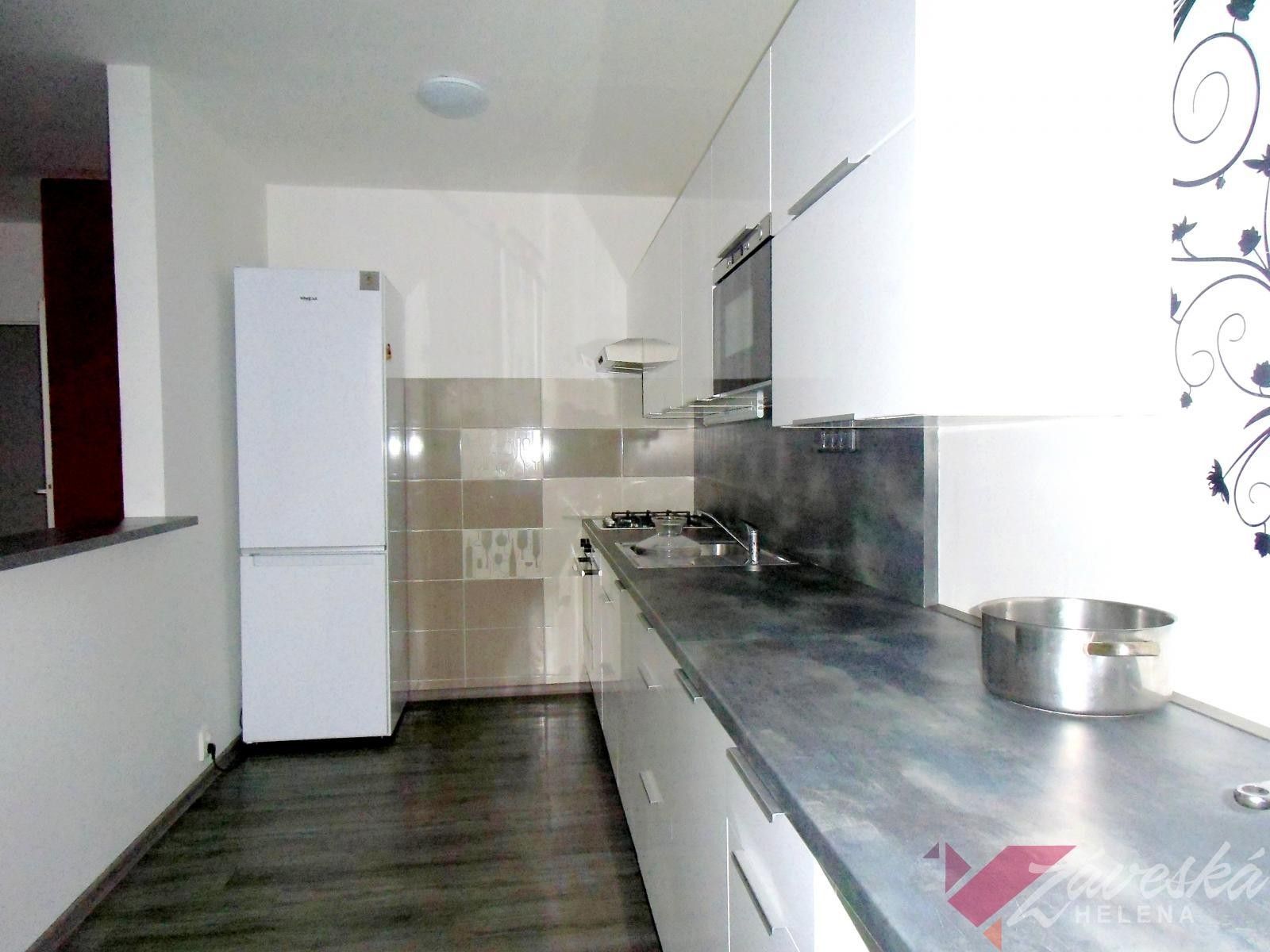 2+kk, Jana Palacha  , Mladá Boleslav II, 67 m² - 2