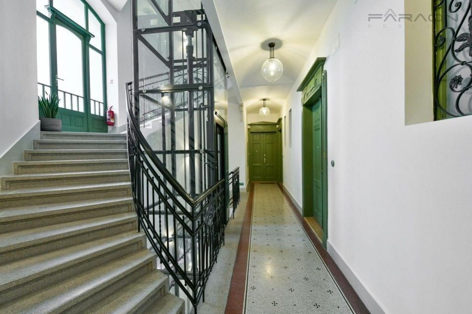 3+kk, náměstí Jiřího z Poděbrad , Praha Vinohrady, 93 m² - 1