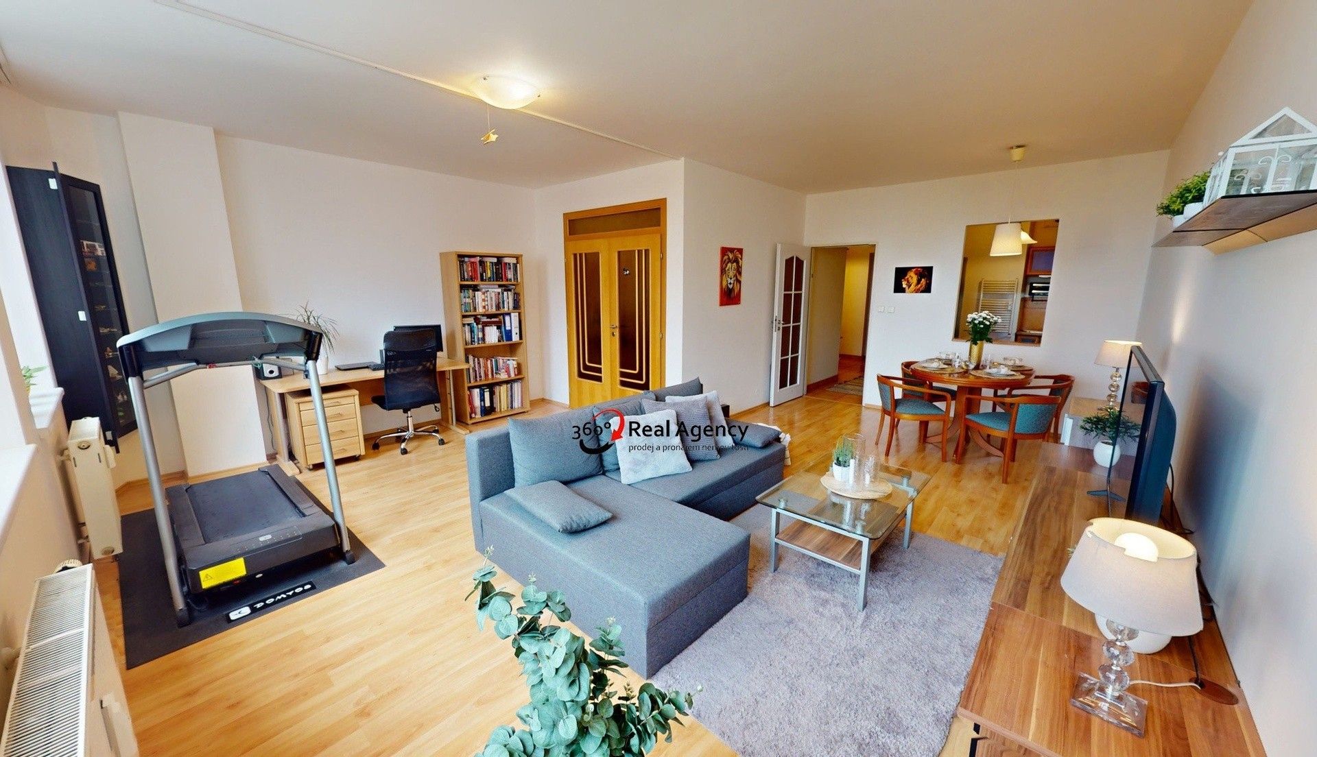 2+kk, Trnkovo náměstí, Praha, 75 m²