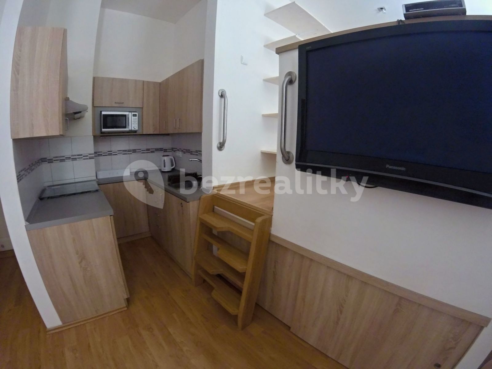 1+kk, Nad Santoškou, Praha - Smíchov, 40 m² - 2