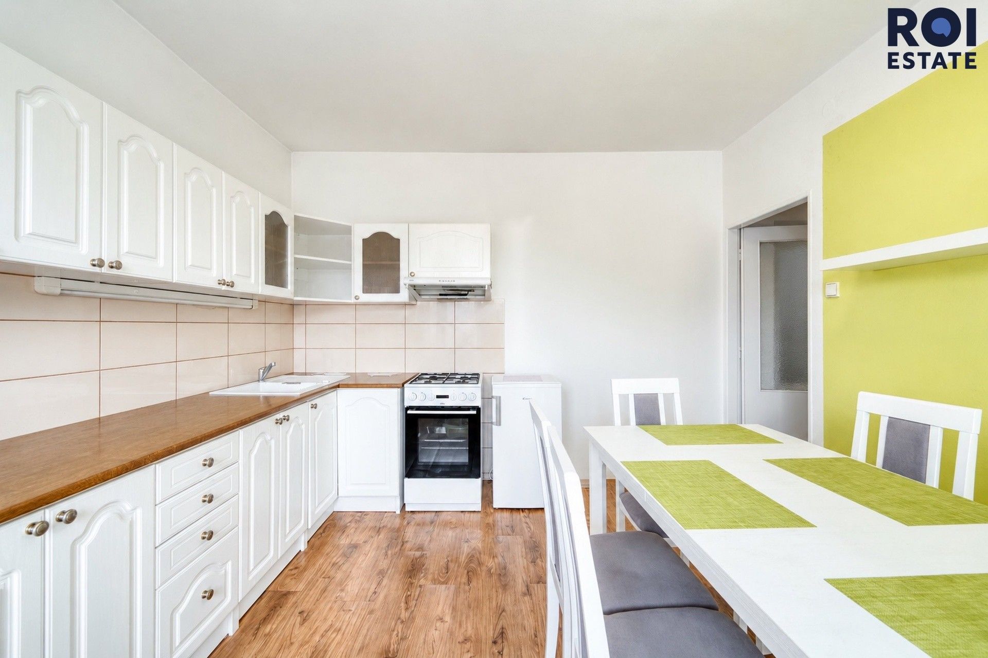 Prodej rodinný dům - Pod Vinohrady, Omice, 194 m² - 5