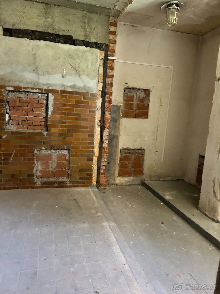 Pronájem sklad - Ostrava, 700 30, 24 m²