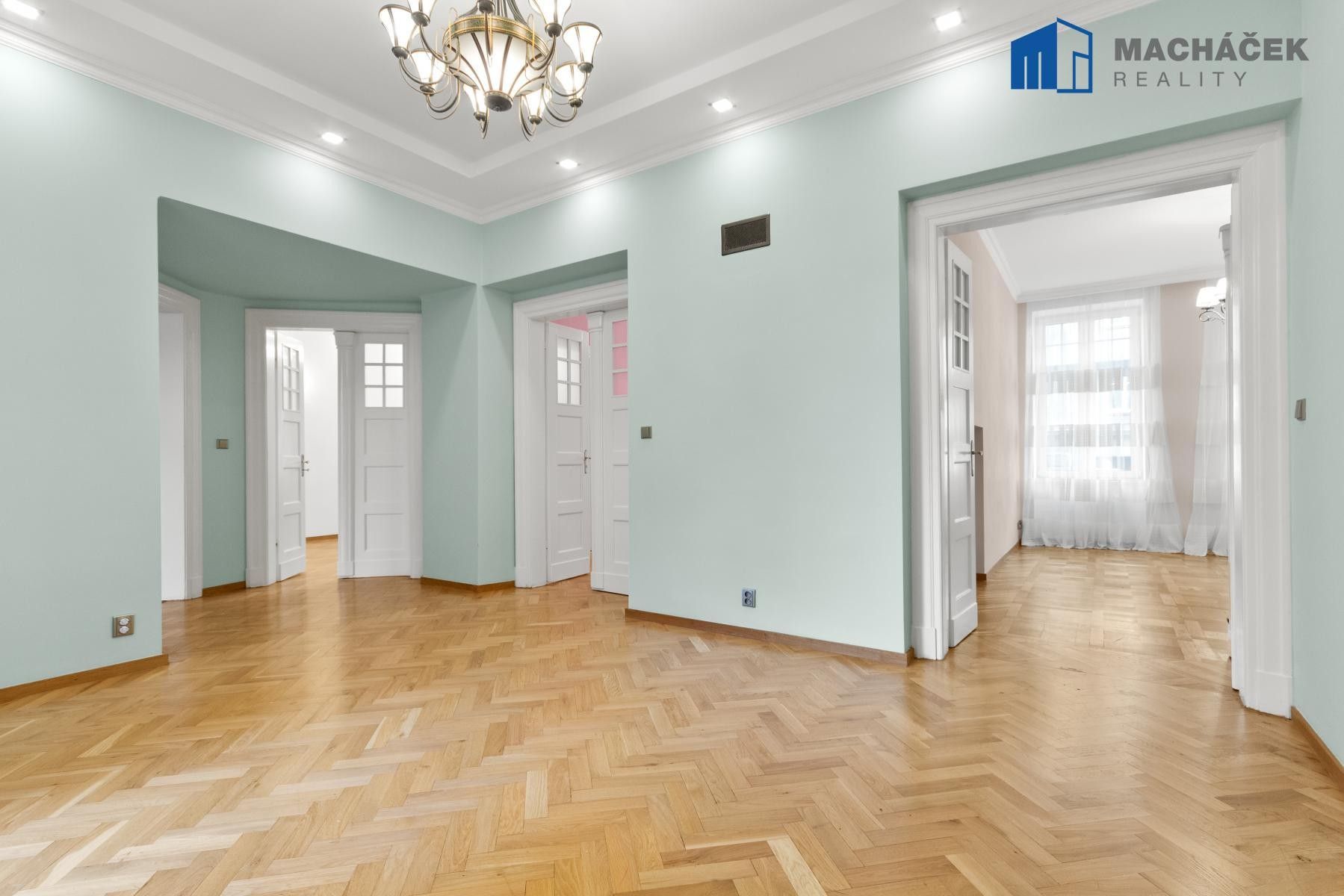 Byty, Mostecká, Teplice, 84 m²