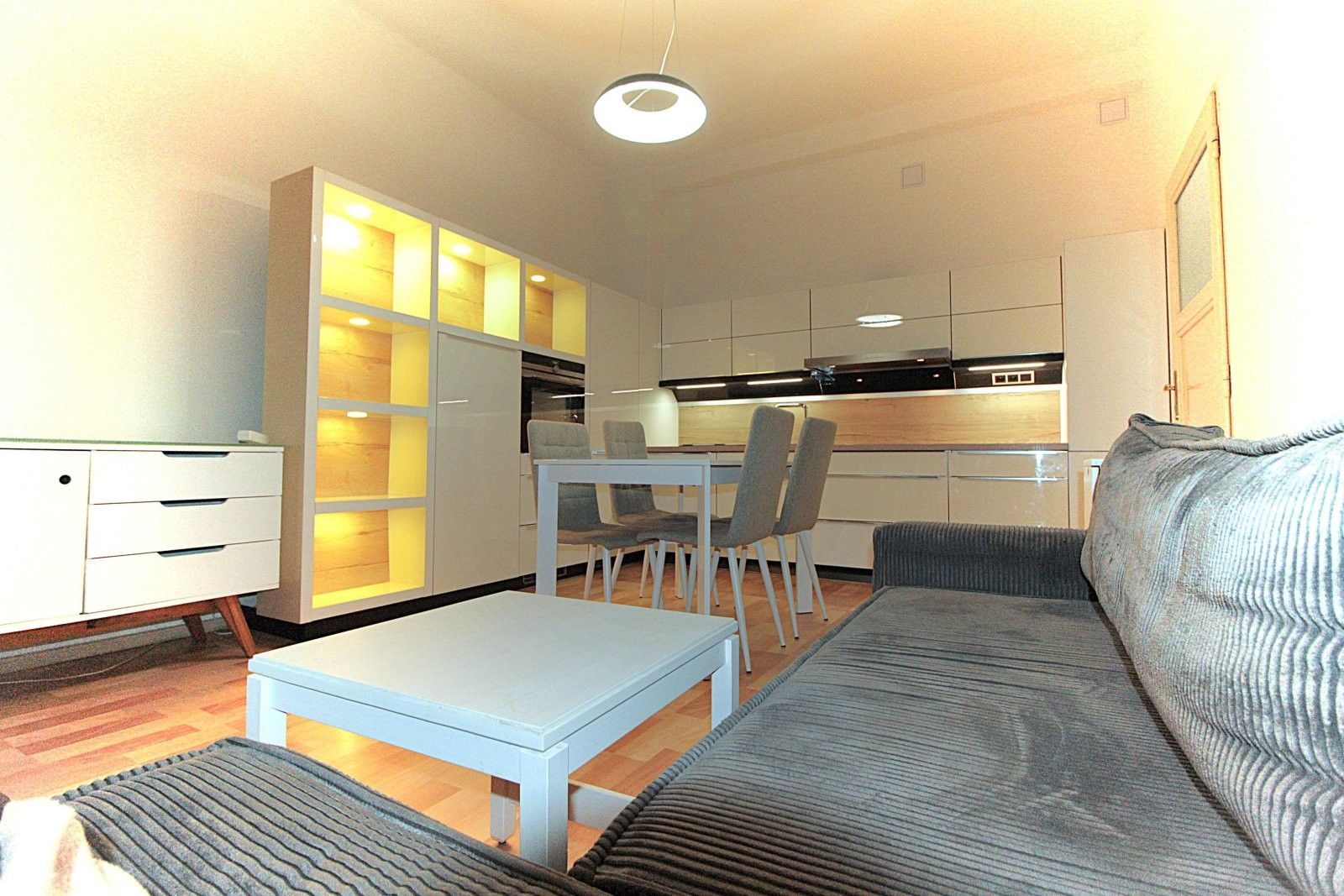 2+kk, Veverkova, Praha, 50 m²