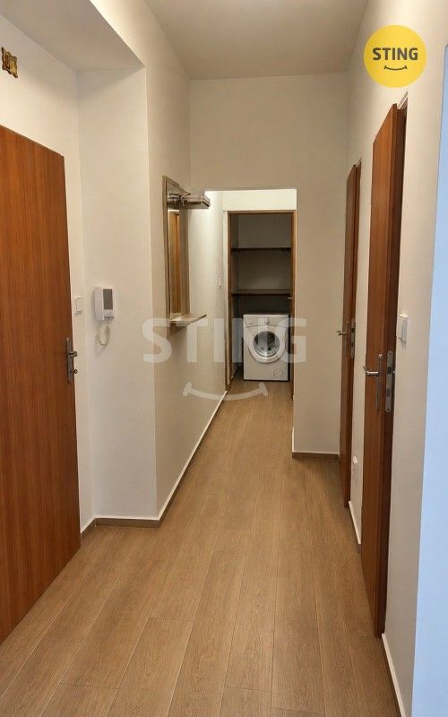 2+1, Pod břehem, Třinec, 50 m²