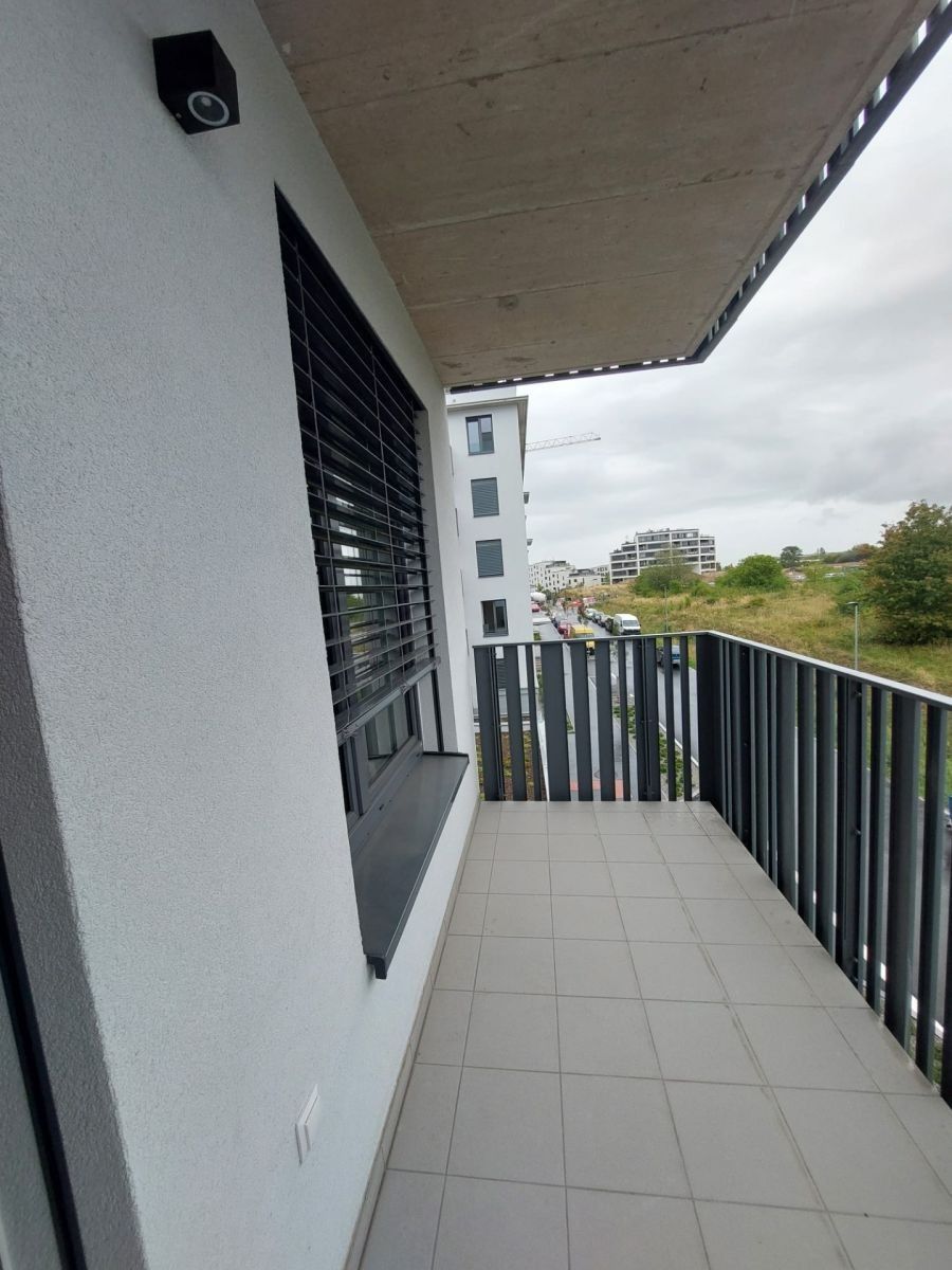 2+kk, Divíškové, Praha - Hlubočepy, 55 m² - 1