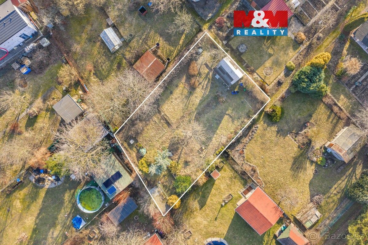 Zahrady, Slaný, 274 01