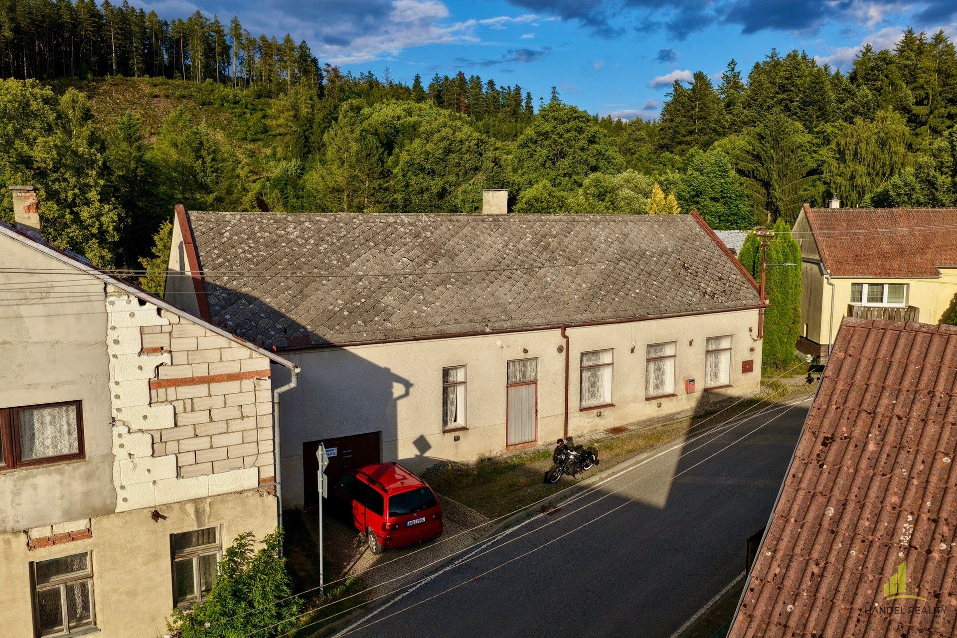 Kanceláře, Rozstání, 200 m² - 1