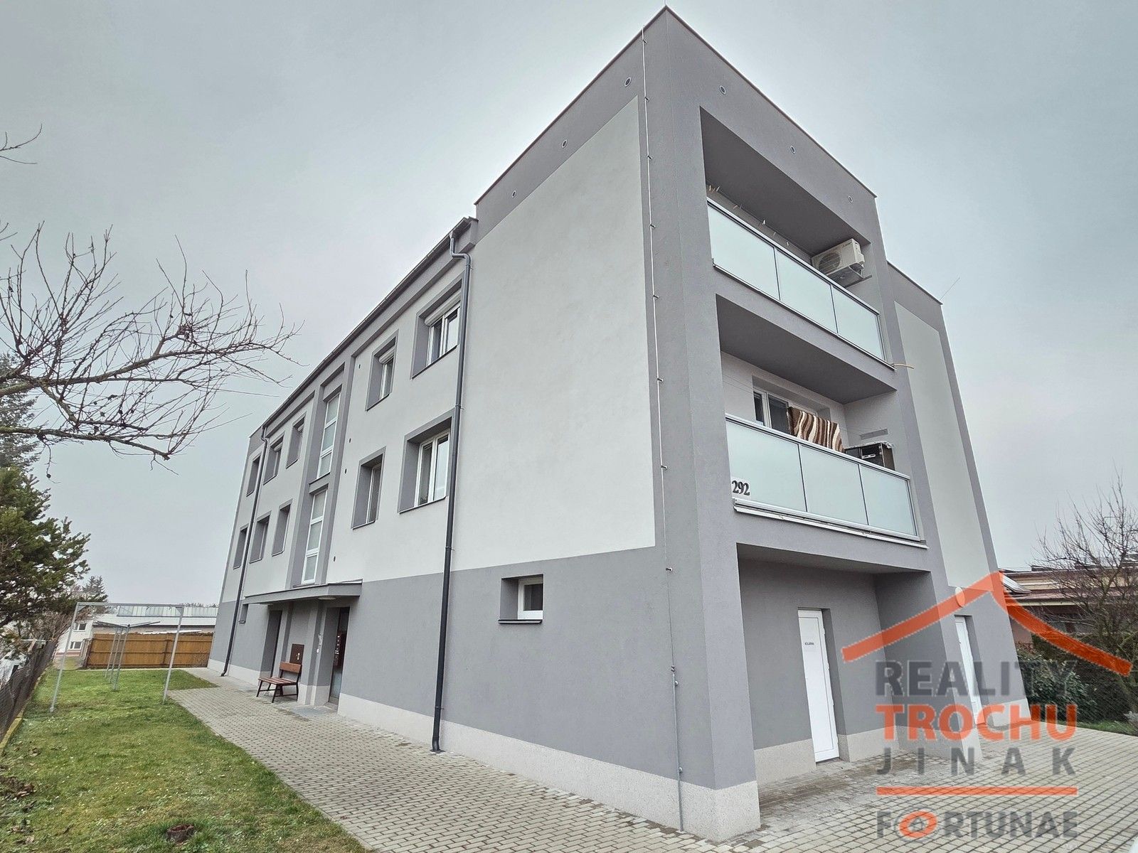 3+kk, Jasmínová, Moravany, 72 m²