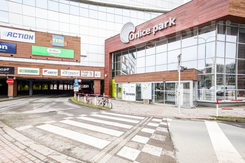 Sklad · 245 m² · Víta Nejedlého 1063, Hradec Králové Slezské Předměstí - 3