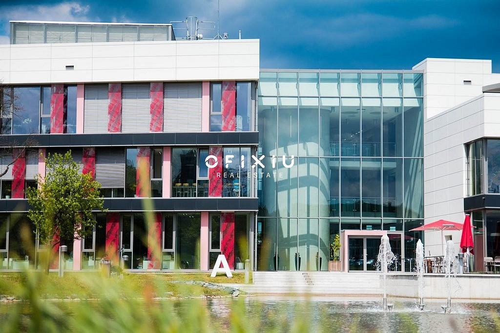 Obchodní prostory, 135 m²