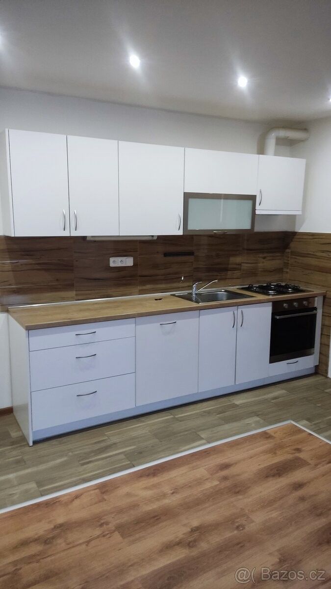 Byty, Šternberk, 785 01