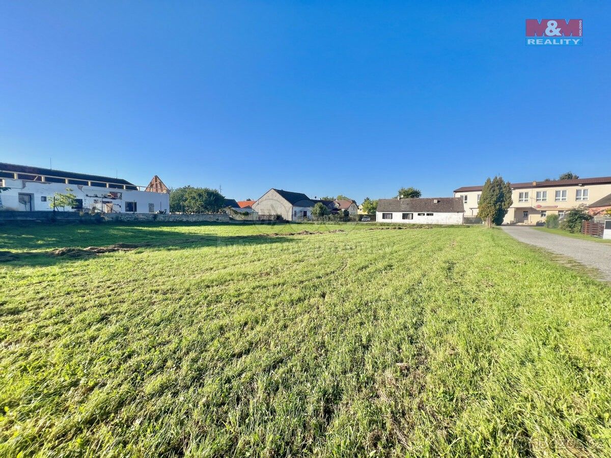 Prodej pozemek pro bydlení - Dolní Bukovsko, 373 65, 700 m²